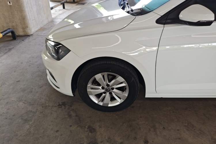 Used Volkswagen Polo 2023 Revised Plus 1.5L Automatic – Enjoy Life Edition Left Front Wheel Hub
