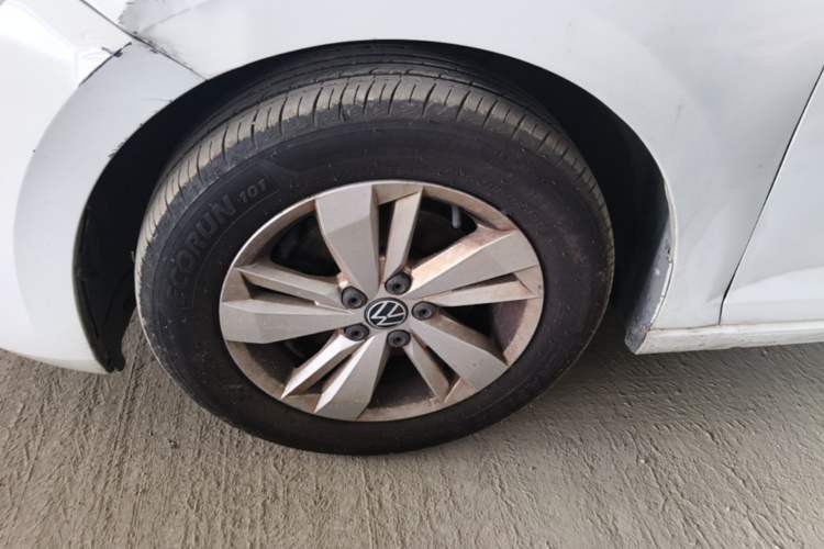 Used Volkswagen Polo 2023 Revised Plus 1.5L Automatic – Enjoy Life Edition Left Front Wheel Hub