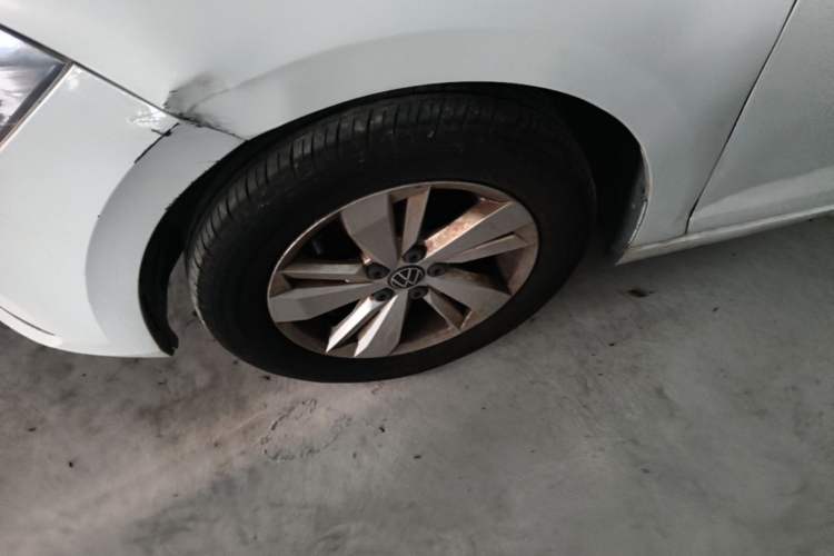 Used Volkswagen Polo 2023 Revised Plus 1.5L Automatic – Enjoy Life Edition Left Front Wheel Hub