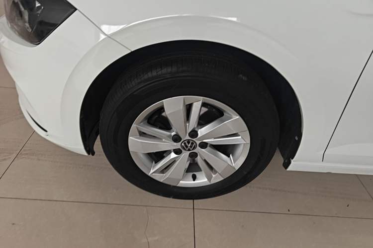 Used Volkswagen Polo 2023 Revised Plus 1.5L Automatic – Enjoy Life Edition Left Front Wheel Hub