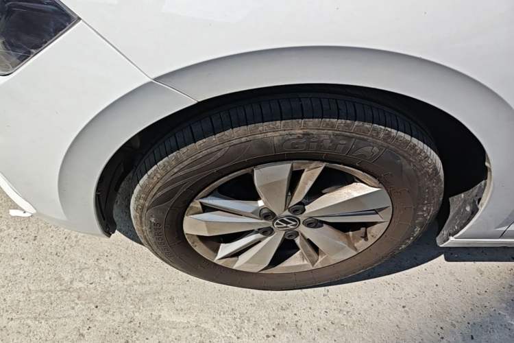 Used Volkswagen Polo 2023 Revised Plus 1.5L Automatic – Enjoy Life Edition Left Front Wheel Hub