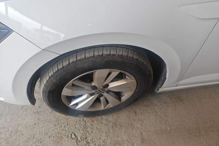 Used Volkswagen Polo 2023 Plus 1.5L Automatic Enjoy-the-Moment Edition Left Front Wheel Hub