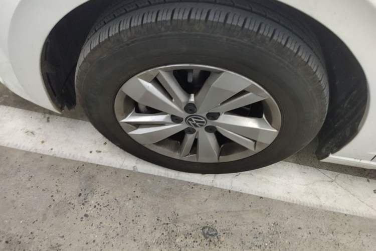 Used Volkswagen Polo 2023 Revised Plus 1.5L Automatic – Enjoy Life Edition Left Front Wheel Hub
