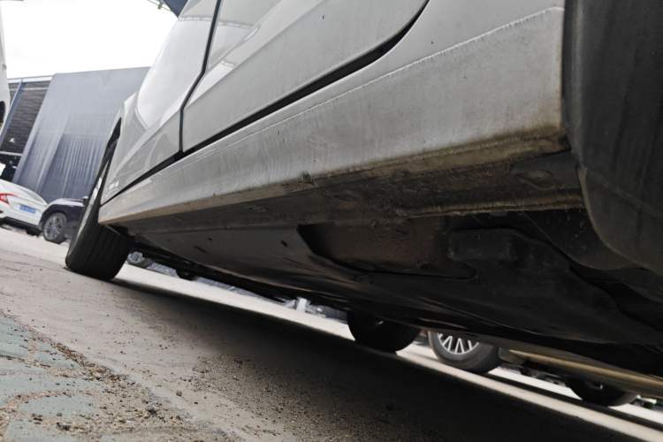 Used Volkswagen Polo 2023 Plus 1.5L Automatic Enjoy-the-Moment Edition Left Side Sill