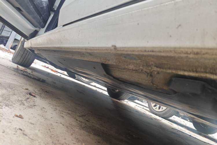 Used Volkswagen Polo 2023 Revised Plus 1.5L Automatic – Enjoy Life Edition Left Side Sill