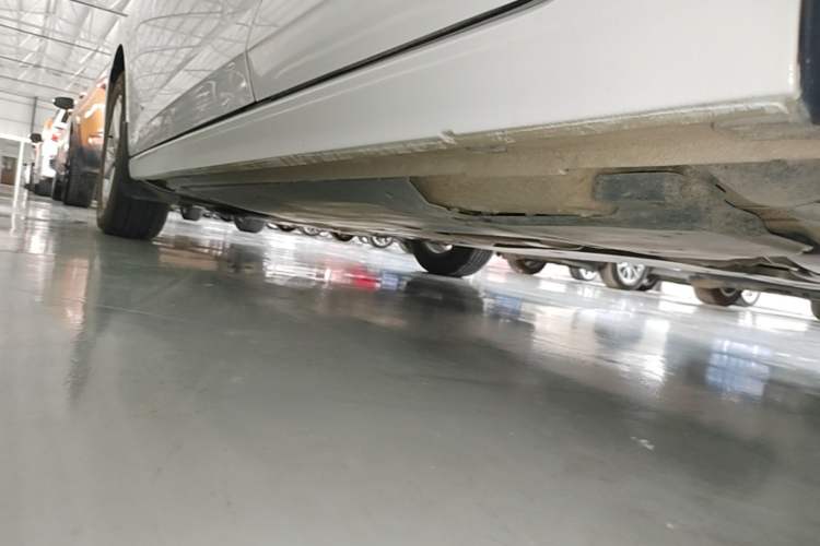 Used Volkswagen Polo 2023 Plus 1.5L Automatic Enjoy-the-Moment Edition Left Side Sill