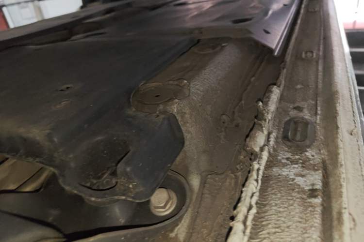 Used Volkswagen Polo 2023 Plus 1.5L Automatic Enjoy-the-Moment Edition Left Side Sill