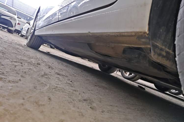 Used Volkswagen Polo 2023 Revised Plus 1.5L Automatic – Enjoy Life Edition Left Side Sill