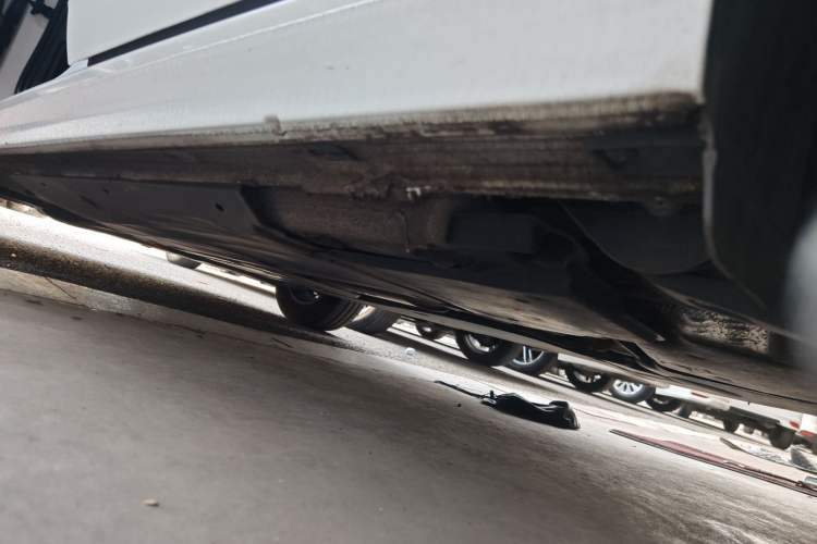 Used Volkswagen Polo 2023 Revised Plus 1.5L Automatic – Enjoy Life Edition Left Side Sill