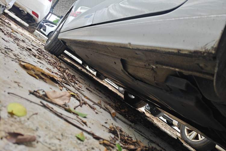 Used Volkswagen Polo 2023 Revised Plus 1.5L Automatic – Enjoy Life Edition Left Side Sill