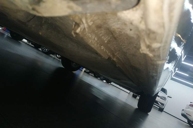 Used Volkswagen Polo 2023 Revised Plus 1.5L Automatic – Enjoy Life Edition Left Side Sill