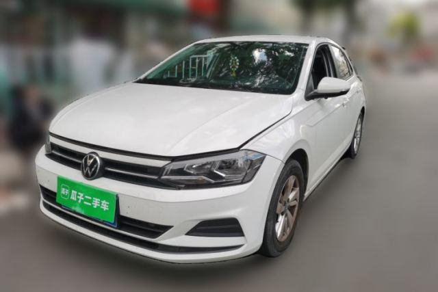 Ojetý Volkswagen Polo 2023 Plus 1.5L Automatic Enjoy-the-Moment Edition