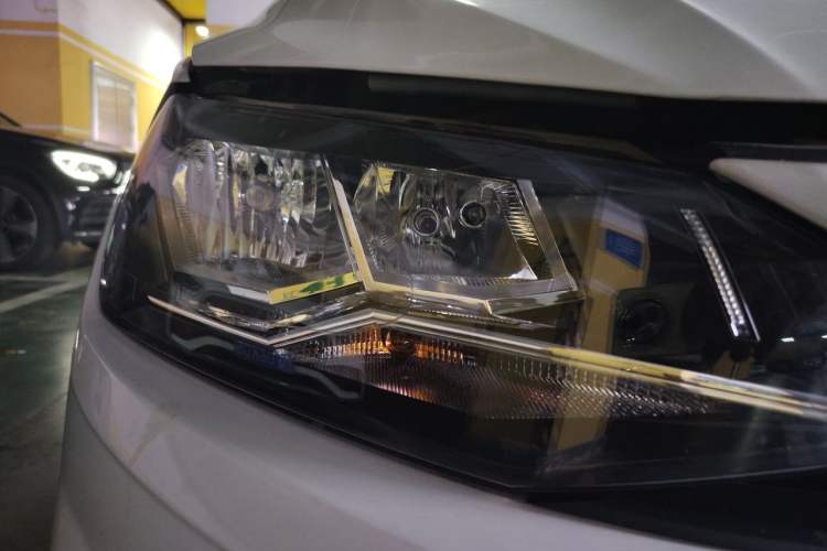 Used Volkswagen Polo 2023 Plus 1.5L Automatic Colorful Tech Edition Right Front Headlight