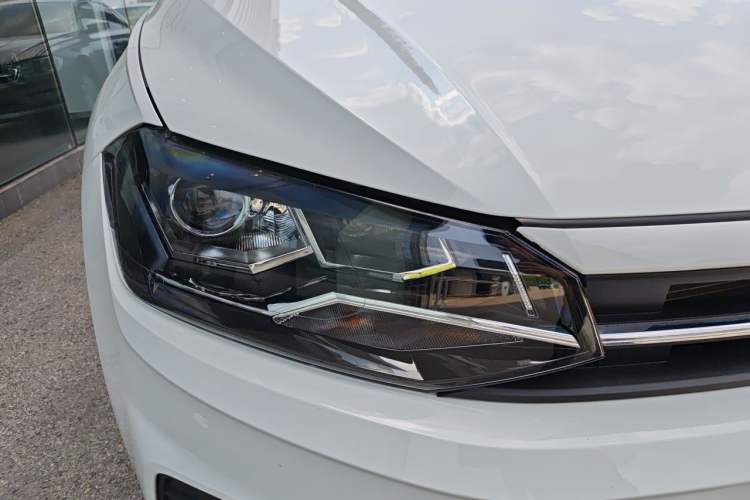 Used Volkswagen Polo 2023 Restyled Plus 1.5L Automatic Colorful Tech Edition Right Front Headlight