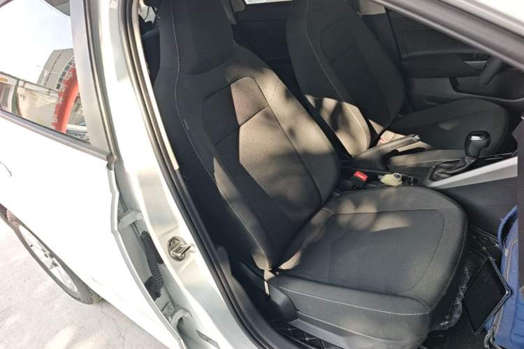 Used Volkswagen Polo 2023 Plus 1.5L Automatic Enjoy-the-Moment Edition Right Front Seat