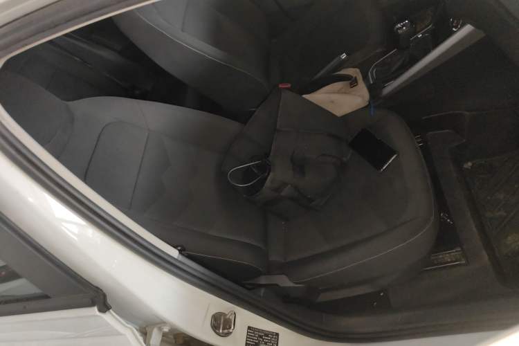 Used Volkswagen Polo 2023 Revised Plus 1.5L Automatic – Enjoy Life Edition Right Front Seat