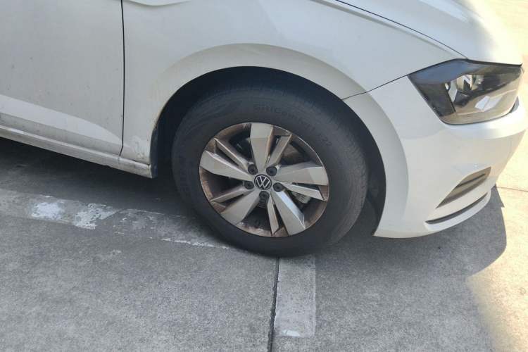 Used Volkswagen Polo 2023 Revised Plus 1.5L Automatic Panoramic Enjoyment Edition Right Front Wheel Hub