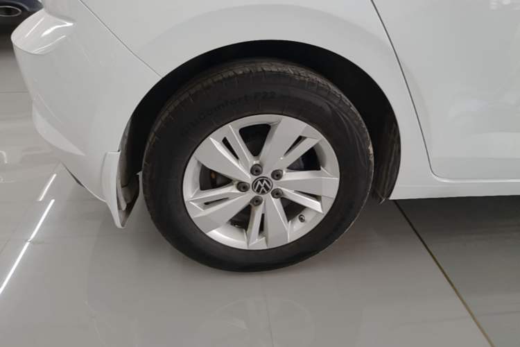 Used Volkswagen Polo 2023 Revised Plus 1.5L Automatic – Enjoy Life Edition Right Rear Wheel Hub