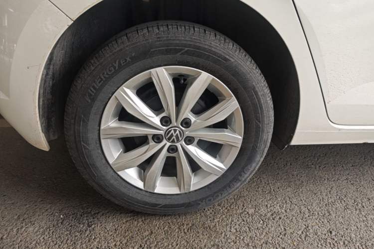 Used Volkswagen Polo 2023 Plus 1.5L Automatic Panoramic Enjoyment Edition Right Rear Wheel Hub