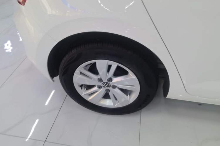 Used Volkswagen Polo 2023 Revised Plus 1.5L Automatic Panoramic Enjoyment Edition Right Rear Wheel Hub