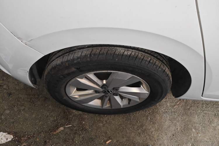 Used Volkswagen Polo 2023 Plus 1.5L Automatic Enjoy-the-Moment Edition Right Rear Wheel Hub