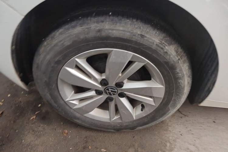 Used Volkswagen Polo 2023 Revised Plus 1.5L Automatic – Enjoy Life Edition Right Rear Wheel Hub