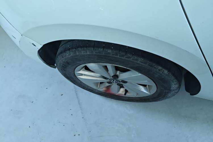 Used Volkswagen Polo 2023 Revised Plus 1.5L Automatic – Enjoy Life Edition Right Rear Wheel Hub