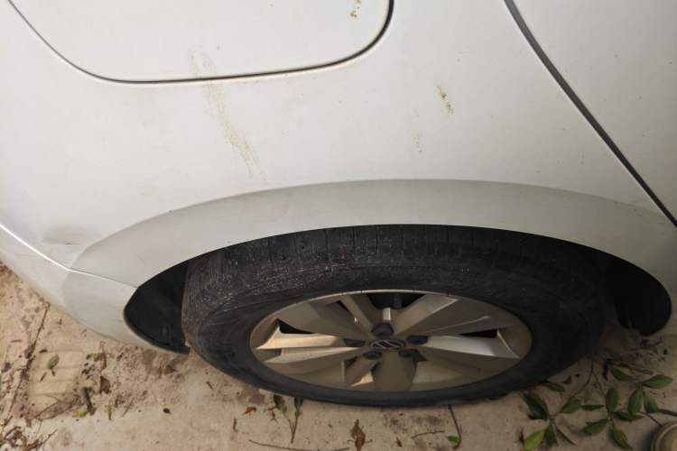 Used Volkswagen Polo 2023 Revised Plus 1.5L Automatic – Enjoy Life Edition Right Rear Wheel Hub