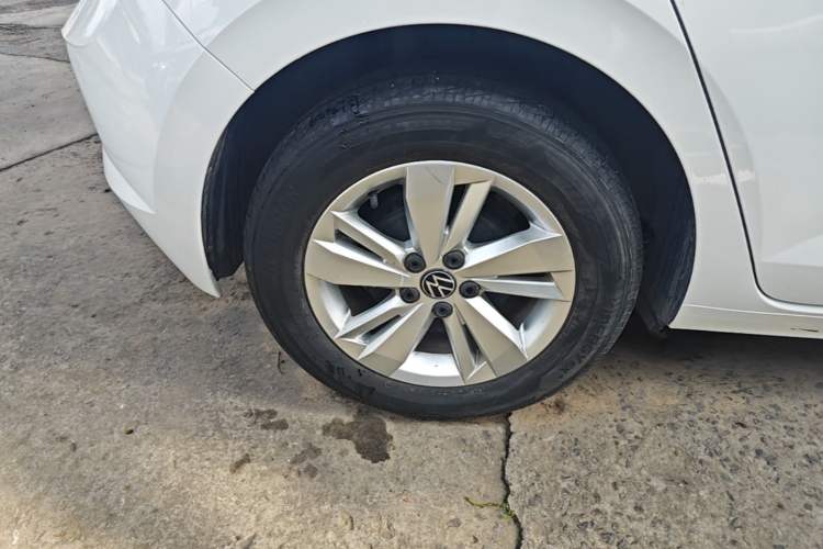 Used Volkswagen Polo 2023 Revised Plus 1.5L Automatic – Enjoy Life Edition Right Rear Wheel Hub