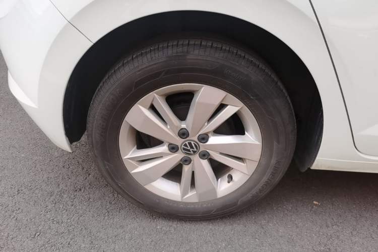 Used Volkswagen Polo 2023 Revised Plus 1.5L Automatic – Enjoy Life Edition Right Rear Wheel Hub