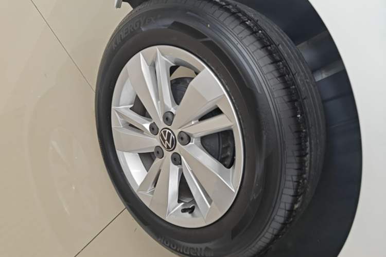 Used Volkswagen Polo 2023 Revised Plus 1.5L Automatic – Enjoy Life Edition Right Rear Wheel Hub