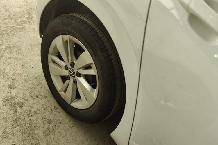 Used Volkswagen Polo 2023 Plus 1.5L Automatic Enjoy-the-Moment Edition Right Rear Wheel Hub
