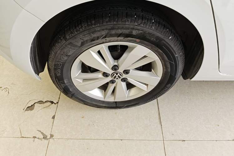 Used Volkswagen Polo 2023 Revised Plus 1.5L Automatic – Enjoy Life Edition Right Rear Wheel Hub
