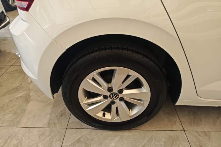 Used Volkswagen Polo 2023 Plus 1.5L Automatic Enjoy-the-Moment Edition Right Rear Wheel Hub