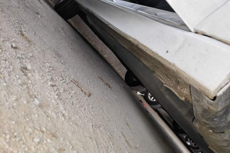 Used Volkswagen Polo 2023 Plus 1.5L Automatic Enjoy-the-Moment Edition Right Side Sill
