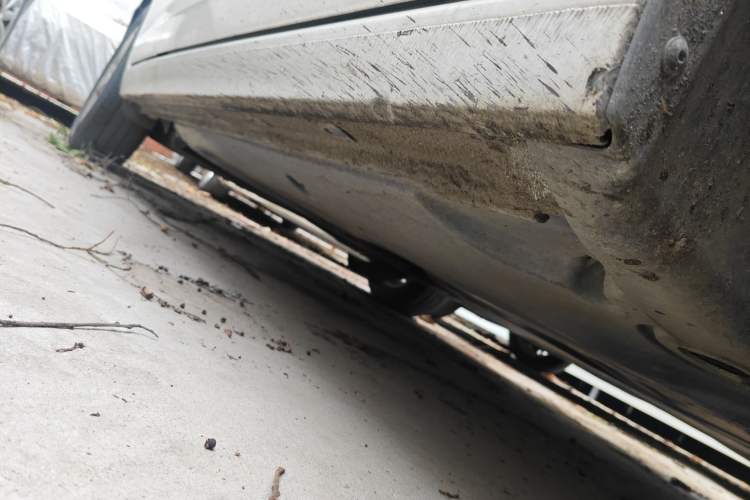 Used Volkswagen Polo 2023 Revised Plus 1.5L Automatic – Enjoy Life Edition Right Side Sill