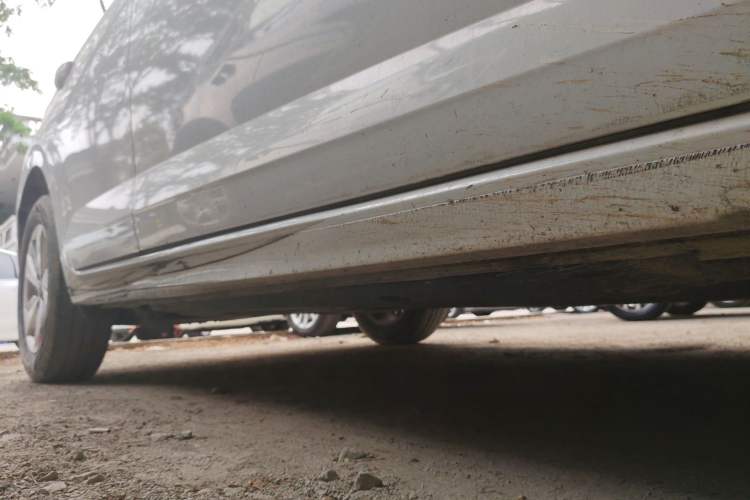 Used Volkswagen Polo 2023 Revised Plus 1.5L Automatic – Enjoy Life Edition Right Side Sill