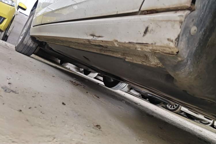 Used Volkswagen Polo 2023 Revised Plus 1.5L Automatic – Enjoy Life Edition Right Side Sill