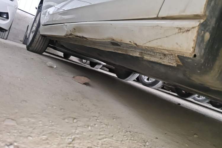 Used Volkswagen Polo 2023 Revised Plus 1.5L Automatic – Enjoy Life Edition Right Side Sill