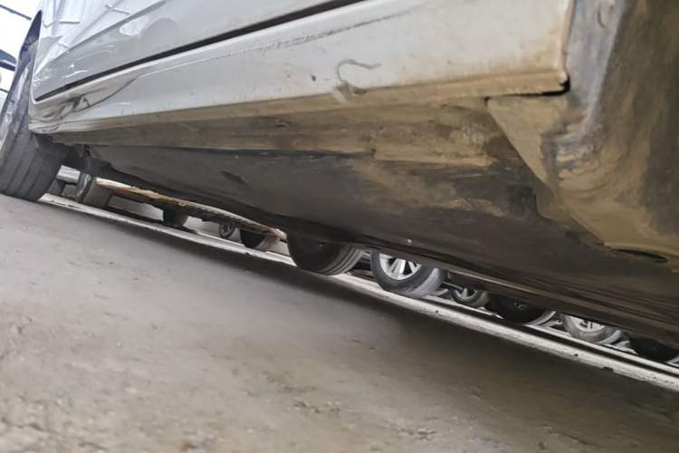 Used Volkswagen Polo 2023 Revised Plus 1.5L Automatic – Enjoy Life Edition Right Side Sill