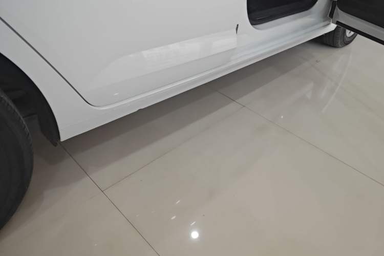Used Volkswagen Polo 2023 Plus 1.5L Automatic Colorful Tech Edition Right Side Sill