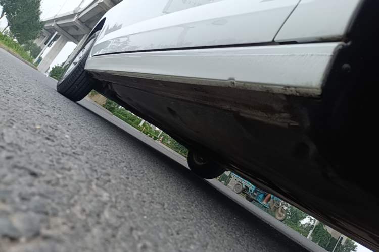 Used Volkswagen Polo 2023 Plus 1.5L Automatic Enjoy-the-Moment Edition Right Side Sill