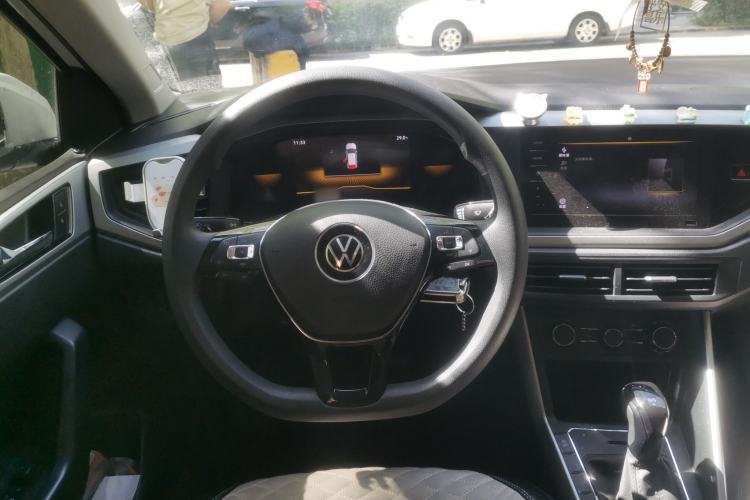 Used Volkswagen Polo 2023 Plus 1.5L Automatic Panoramic Enjoyment Edition Steering Wheel