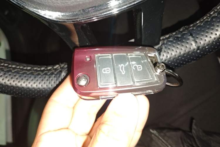 Used Volkswagen Polo 2023 Plus 1.5L Automatic Colorful Tech Edition Vehicle Key