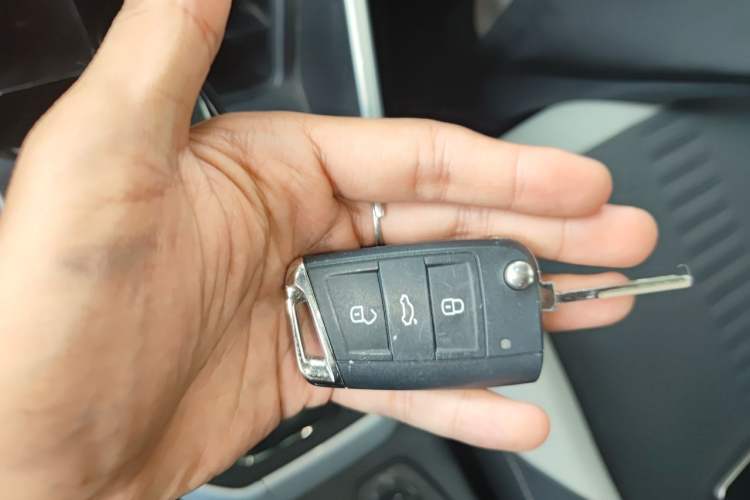 Used Volkswagen Polo 2023 Plus 1.5L Automatic Colorful Tech Edition Vehicle Key