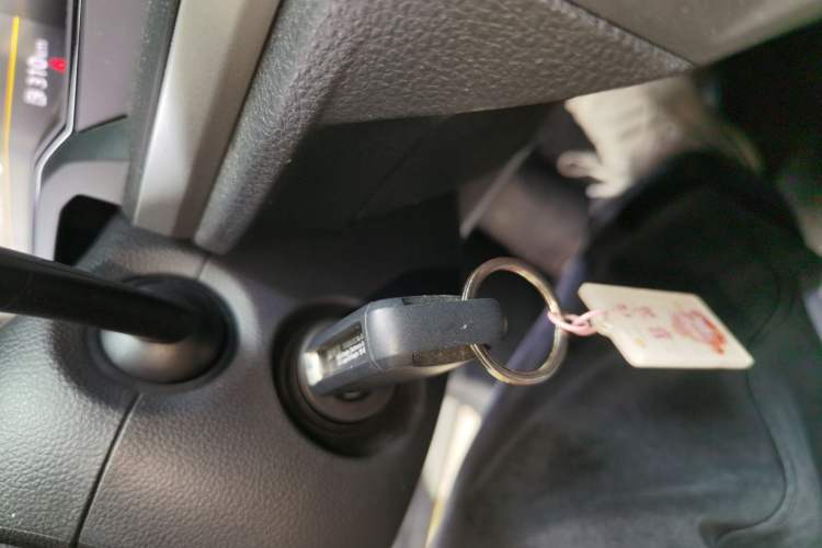 Used Volkswagen Polo 2023 Revised Plus 1.5L Automatic – Enjoy Life Edition Vehicle Key