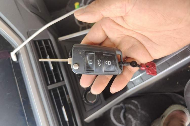 Used Volkswagen Polo 2023 Revised Plus 1.5L Automatic – Enjoy Life Edition Vehicle Key