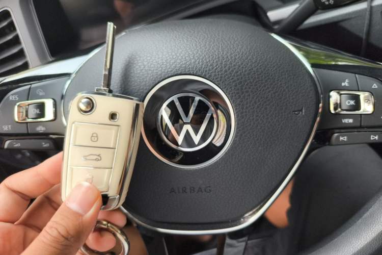 Used Volkswagen Polo 2023 Revised Plus 1.5L Automatic – Enjoy Life Edition Vehicle Key