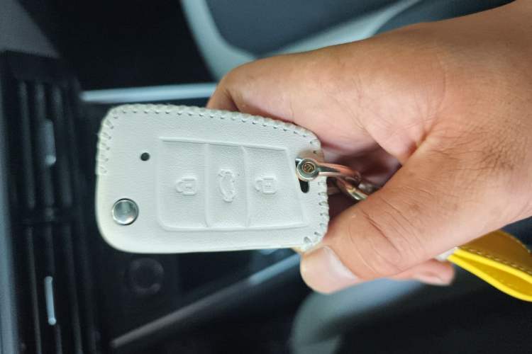 Used Volkswagen Polo 2023 Plus 1.5L Automatic Colorful Tech Edition Vehicle Key
