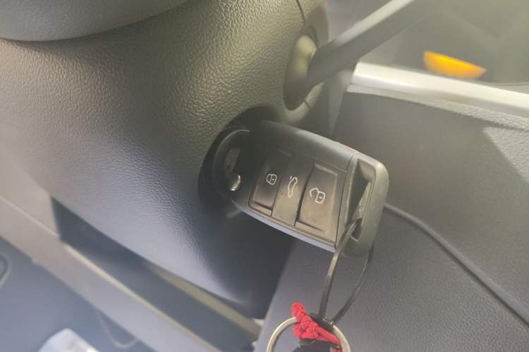 Used Volkswagen Polo 2023 Plus 1.5L Automatic Panoramic Enjoyment Edition Vehicle Key